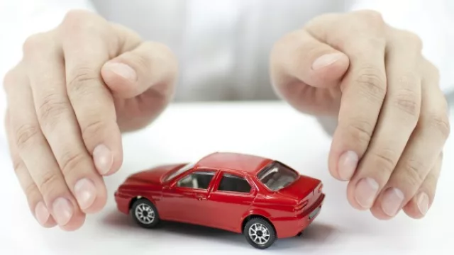 Hoy por hoy tenés tu auto asegurado en…