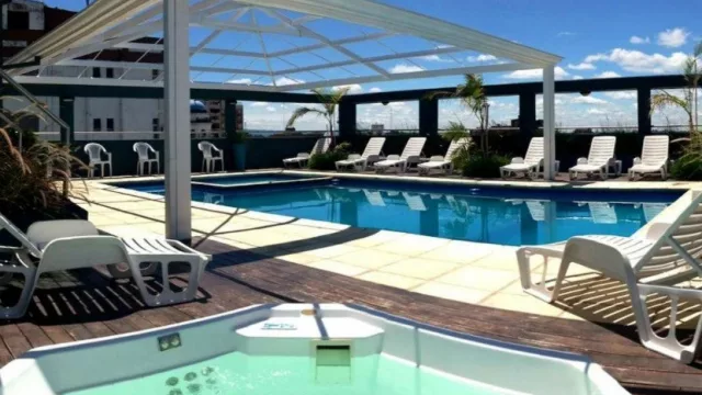 Hoteles al alcance de la mano para que vivas el fin de semana a pleno (¿Con cuál te quedás?)