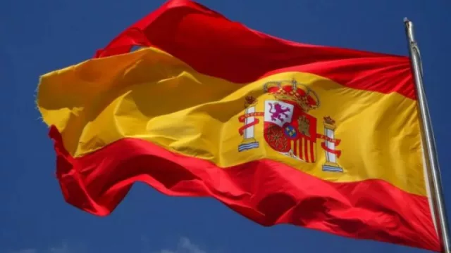 Trabajar y emigrar en España: estos son los 4 pueblos que pagan por habitarlos