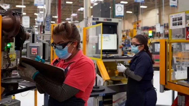 El Gobierno oficializó el programa “Puente al empleo”: cómo funciona y a quiénes alcanza