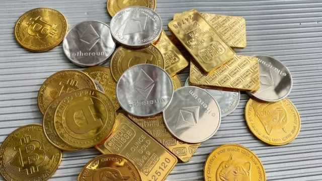 Argentina, en el "top 20" de mayor adopción criptomonedas (8 de cada 100 argentinos tiene -o tuvo- criptodivisas)