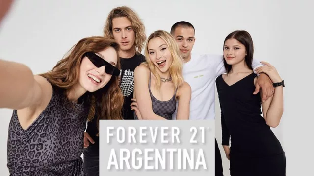Forever 21 también llega a Tucumán (abrió su tienda online con tres pagos sin interés y envíos sin cargo desde $ 12.000)