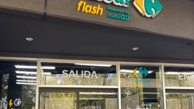 Con tecnología MiniGo (de Go2Future) llega el primer Carrefour Flash de Latinoamérica (autónomo, casi sin empleados)