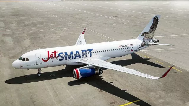 JetSmart no pudo comprar Viva Air, pero ahora va por otra low-cost de Colombia, ¿podría llegar a la Argentina?