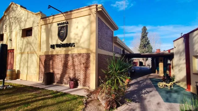 RJ Viñedos llega con un nuevo lanzamiento (y la renovada imagen de sus Blend de Selección)