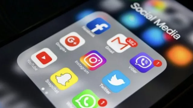 Tiempo promedio en internet ¡Más de un tercio del tiempo despierto, estamos en ella! ¿Nos dimos cuenta de esto?, ¿es malo?