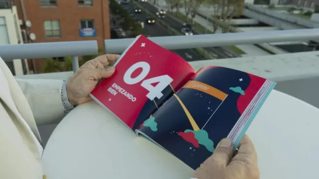 Este es el primer libro (del teclado de Daniel Arce) sobre la actualidad de las franquicias en la Argentina