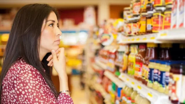 Qué es la economía conductual: sesgos, empujoncitos y decisiones deseables