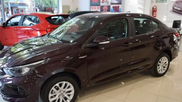 Fiat Cronos usado VS 0KM ¿Conviene un usado del 2018?