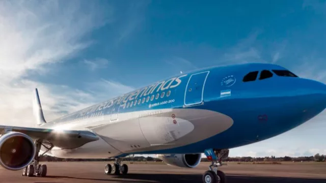 Tucumán gestionará vuelos nocturnos ante Aerolíneas Argentinas (para potenciar el desarrollo turístico de la provincia)