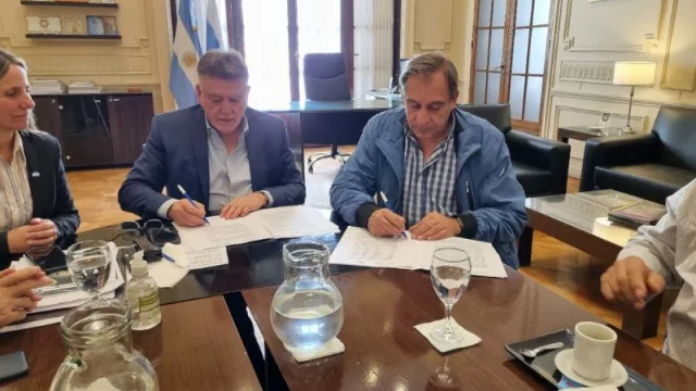 Escaba impulsa su futuro turístico: la nueva concesión de la hostería promete más empleo y desarrollo