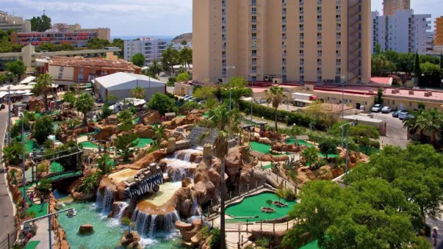 Meliá transforma Magaluf: la llegada de robots marca un nuevo estándar turístico de la mano de Wiongo