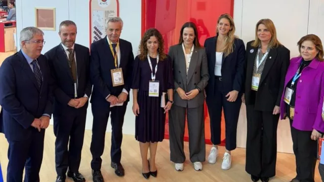 Los destinos turísticos españoles promueven el turismo azul y sostenible en la WTM de Londres