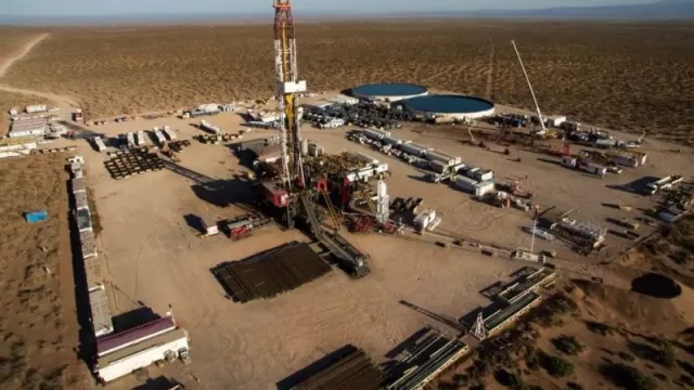 Vaca Muerta y su impacto en las estaciones de servicio en 2025