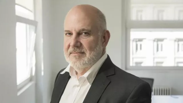 Auge del turismo exterior y caída de la competitividad