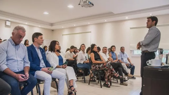 Tucumán da un paso en IA para la gestión municipal