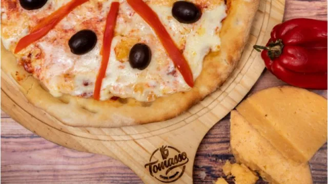 Tomasso: la pizzería de barrio que conquista Argentina (y también Uruguay) con su modelo de franquicias