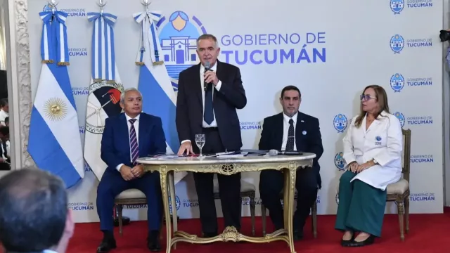 Tucumán inauguró el primer Hospital Virtual Público del país