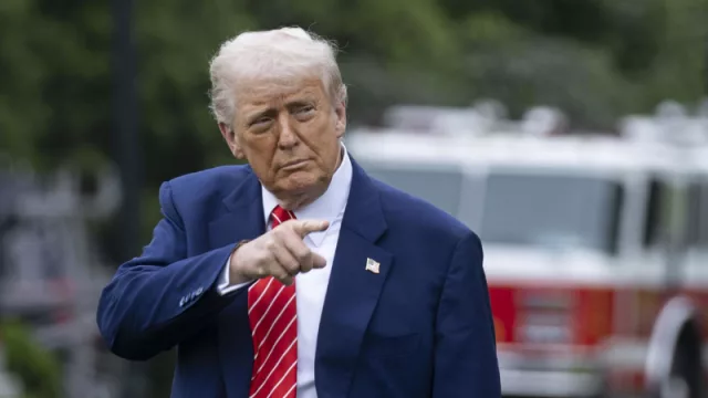 Trump pretende fijar un arancel mínimo del 15% al 20% para los productos de la UE, según 'FT'