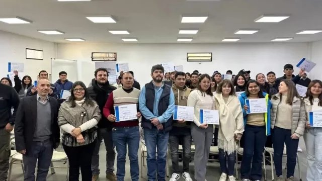 Catamarca impulsa el empleo joven con formación minera certificada por la UNCA