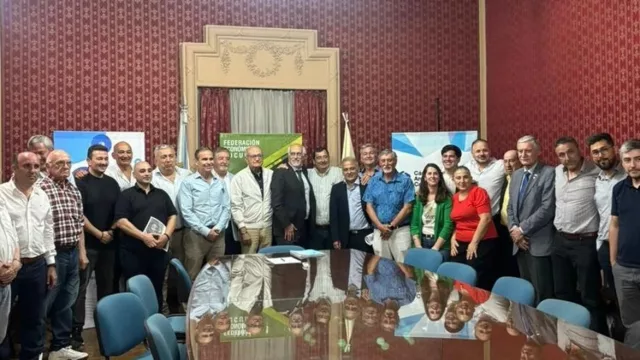 Héctor Viñuales fue reelecto y la FET renovó su conducción en un año clave para la actividad económica