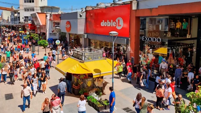 Así atenderán los comercios y supermercados de Tucumán durante Navidad y Año Nuevo