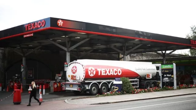 Dapsa selló un acuerdo estratégico con Chevron para expandir su red de estaciones de servicio a la región