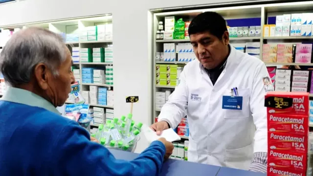 La crisis llegó a la salud de las familias salteñas: farmacias registran una caída del 20% en la venta de medicamentos