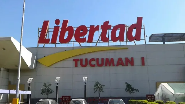 La Anónima tomó el control de las sucursales del Hiper Libertad en Tucumán