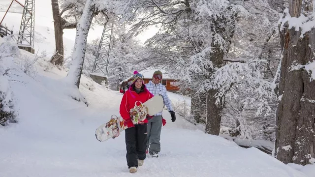 Winter Pass 2026: Villa La Angostura lanza descuentos para atraer turistas durante la temporada de nieve