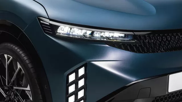 Renault actualiza el Megane E-Tech (más autonomía, tecnología y nuevo diseño)