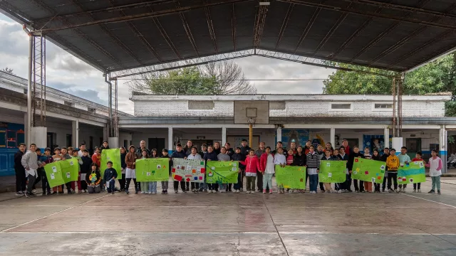 Actividad azucarera: estudiantes de Bella Vista se suman a la prevención de la quema de caña