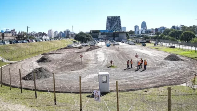 Córdoba construye un estacionamiento solar que abastecerá de energía al Centro Cívico
