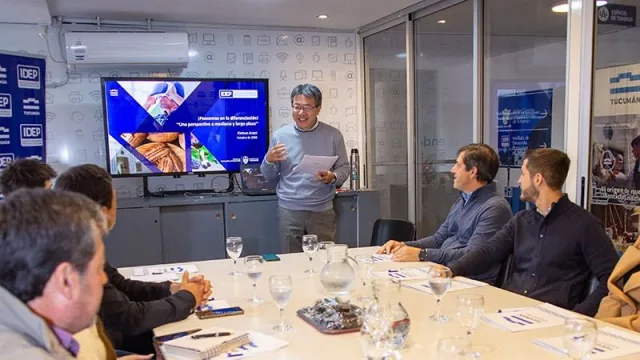 Katsuo Anzai presentó un programa en Tucumán: busca mejorar la productividad y la estrategia comercial